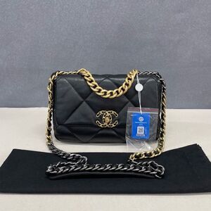 Chanel Women Pre-Loved Bag Very Good Condition